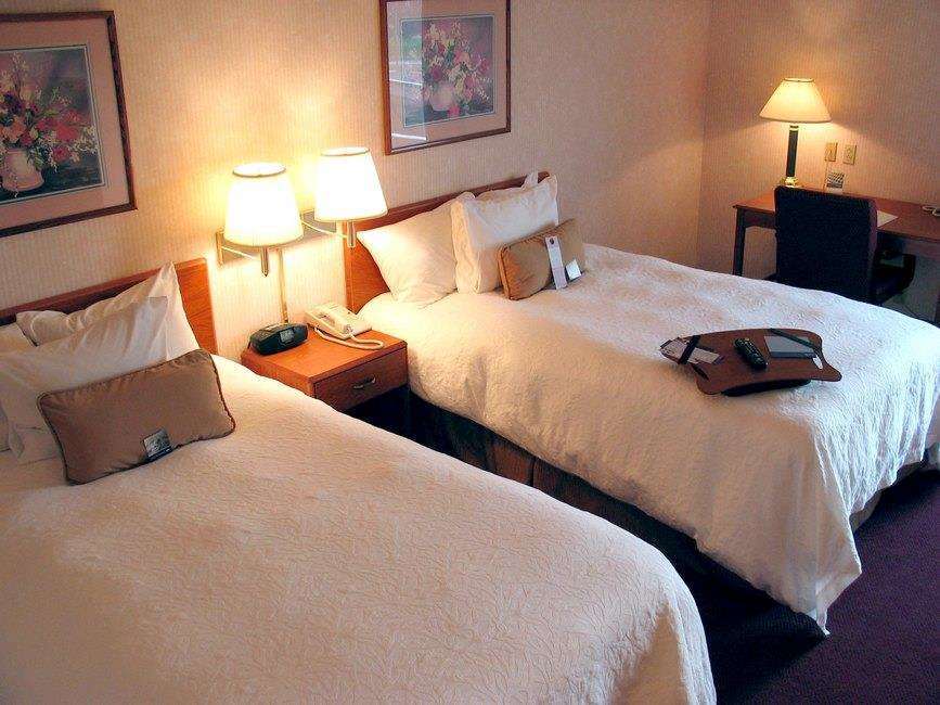 Hampton Inn Алтуна Стая снимка